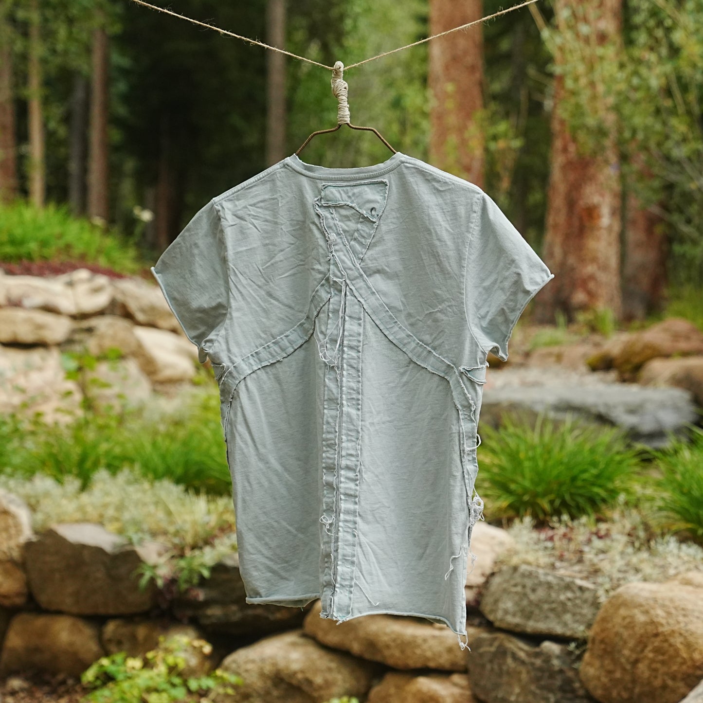 Harness Tee (Cloud Monochrome)